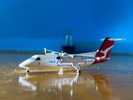 Qantas Dash8-Q200 1:400 飛機模型