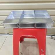 30 CM BROWNIS MOLD WITH 3 FORKS