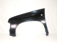 RJ บังโคลนหน้า นิสสัน บิ๊กเอ็ม 925 / 993 **รุ่นมีรูไฟแก้ม**  สินค้าตรงรุ่นรถ แก้มหน้า บังโคลน FENDER