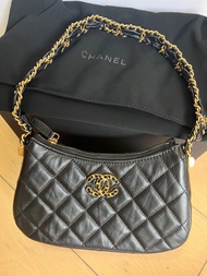 Chanel 23k Hobo bag