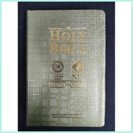 HOLY BIBLE PARALLEL EDITION (ESV/NLT 055)