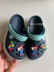 (C022) รองเท้าCrocsเด็กมือสองของแท้ รองเท้าแบรนด์เด็กมือสองของแท้(ส่งฟรี)รองเท้าcrocsมือสองของแท้