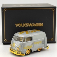 HY 1/64 Volkswagen T1 1960 Van Mini Short Axis Dragon Version Bus Simulation Alloy Car Model
