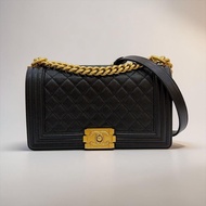 莉亞精品♡ CHANEL A67086 Boy25 黑荔枝金 二手美包