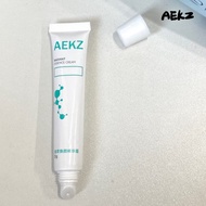 AEKZ Phyto Essence&Radiance Essence Cream Brighten&Lighten Joint Black Lip Black Moisturizing Comfor