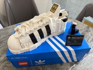 Lego Adidas鞋擺設