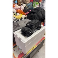 1: 18ar Mercedes-Benz Brabus g550 Model, Bright Black, This Car Has Many Small Defects, High Require