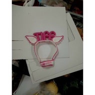 Wrap SNSD lightstick with wool (can be made upon request)