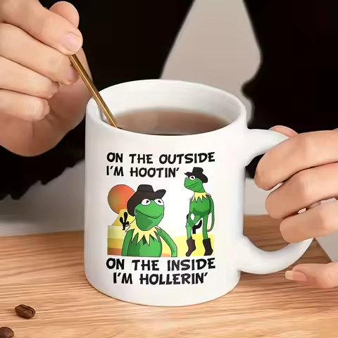 1pc Funny Frog Coffee Mug - Double-Sided Ceramic Cup with "On the Outside I'm Hootin' On the Inside 