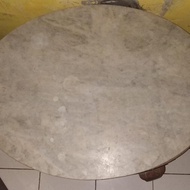 Meja antik marmer jaman VOC Belanda