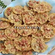 rempeyek kacang tanah 1kg peyek peyek kacang full peyek kacang bulat