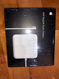 60W MagSafe Power Adapter box 盒 only