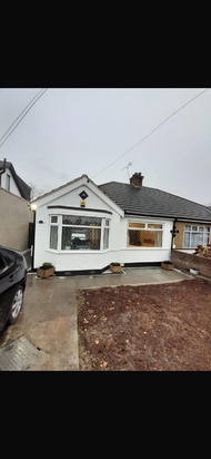 Lovely 2-Bedroom Bungalow, Northolt London R44