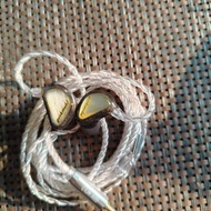 14單元入耳式有線耳機 琉璃 1動鐵4動圈2壓電陶瓷