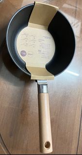 Muji easy-clean coated pan (20cm) 無印易潔雪平鍋（20厘米