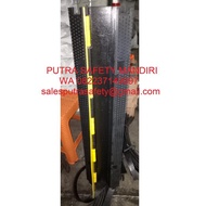 RUBBER CABLE PROTECTOR 1 CHANNEL PELINDUNG KABEL LISTRIK LANTAI MURAH