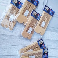 Two-finger socks, Anti-slip, calf-length, adult women's Muslim thumb socks, cream, black