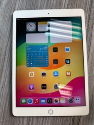 港行95 ％新 Apple iPad 7 第七代 32GB (gen 7) wi-fi version
