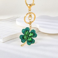 New small green glass four-leaf clover key Ring Car Luggage Pendant New small fresh green glass four