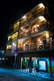 3Ds國際旅遊之家 (3Ds International Tourist Home)