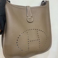 愛馬仕 HERMES Evelyne 29 -大象灰