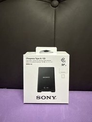 全新 Sony CFexpress Type A / SD 卡讀卡器 支援 Sony CFexpress Type A 和 SD UHS-II/UHS-I 記憶卡