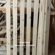 DUTCH TEAK BOARD 110X7X1.5CM HAS BEEN SANDED SMOOTHLY