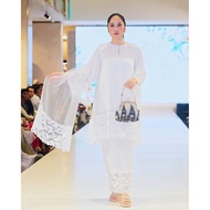 Ghaania Bunga Rampai Kurung Pahang