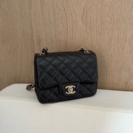 CHANEL MINI COCO黑色羊皮金釦金鍊肩背斜背包17公分方胖子