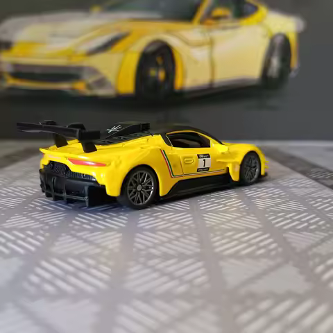 1:64 Simulation Maserati GT2 alloy car model ornament supercar static decoration gift collection ric
