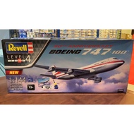 Revell 05686 "50th Anniversary" Boeing 747-100 1/144