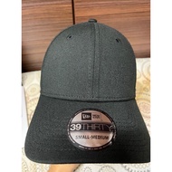 NE 39Thirty New Era Basic Black Cap (S/M) 55.8-58.7cm