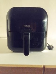 Tefal 特福氣炸鍋（ 有損壞）