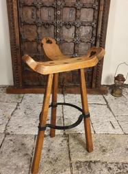 【卡卡頌  歐洲古董】西班牙老件~手工  老橡木雕刻  高腳椅   吧台椅 ch0441