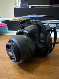 Nikon D5000 camera with 35mm 1.8G