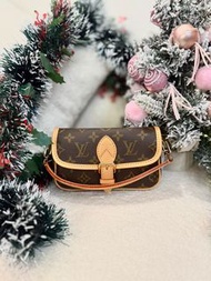 LV NANO DIANE MONOGRAM CANVAS
