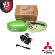HIJAU Mitsubishi Colt T120ss Rear View Mirror Cover with Turn Signal Lights, Green ML747007GA Set Ri