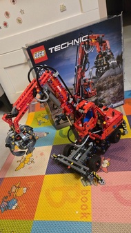 LEGO Technic 42144 伸展臂起重機