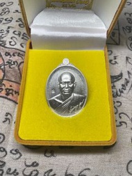 龍婆通  自身牌