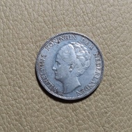 Coin perak Wilhelmina 1 Gulden tahun 1929. Berat 9.95 gram. Harga 110.