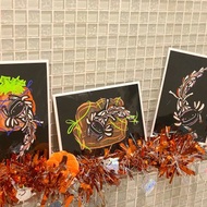 【萬聖節禮物首選】六角恐龍 Bluffie 藝術畫作