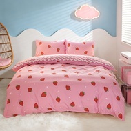 3pcs/set Small Strawberry Print Duvet Cover Set(1 Duvet Cover & 2 Pillowcase）Soft And Skin-Friendly 