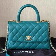 98新 CHANEL 22P春夏 Coco Handle 牛皮仿蜥蜴紋手柄