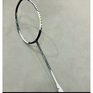 LN techtonic 9 racket (1,1) max tension 13kg buy free 1 handle 1 pre-strung bag 11kg