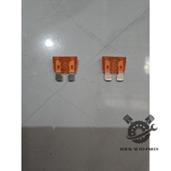 10 ampere big fuse/10 ampere fuse / fuse