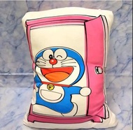 日本進口 Doraemon多啦A夢 叮噹 抱枕 咕𠱸 cushion