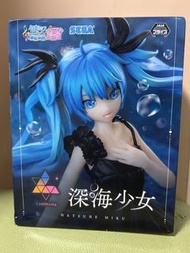 SEGA 深海少女 初音未來 figure