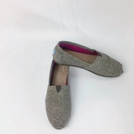 รองเท้า TOMS Phnom Penh fish Bone grain Women's shoes ของแท้จากช้อป