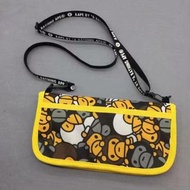 日本雜誌附錄 $90  aape bape