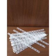 Plastic rope - white mixed plastic rope, 48cm long, helps coordinate outfits, hang on hooks to conne